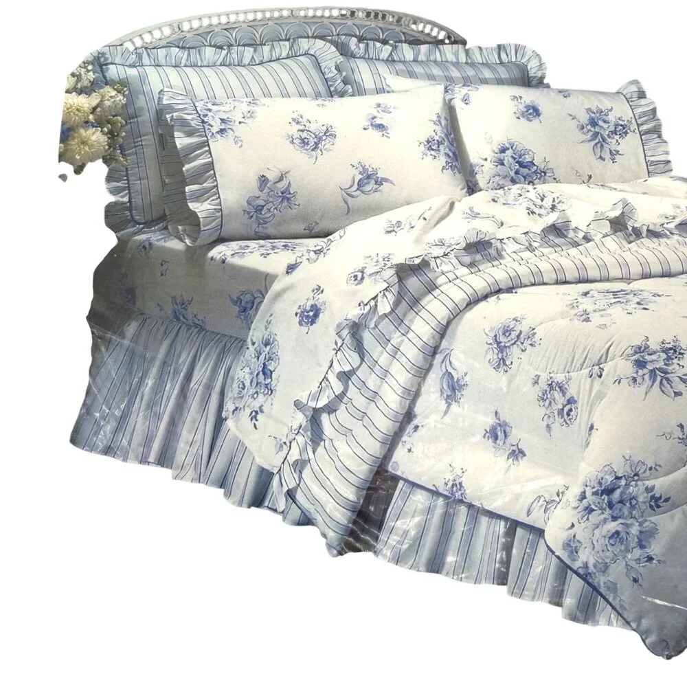 VTG NIP 1990 CANNON ROYAL FAMILY ANGELICA QUEEN FLAT SHEET COTTAGE CORE 180 TC
